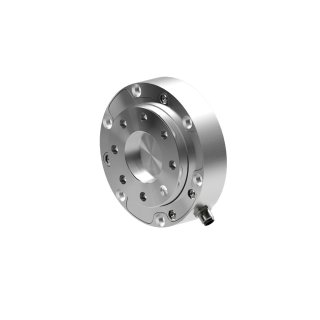 A force torque sensor with built-in bolt pattern