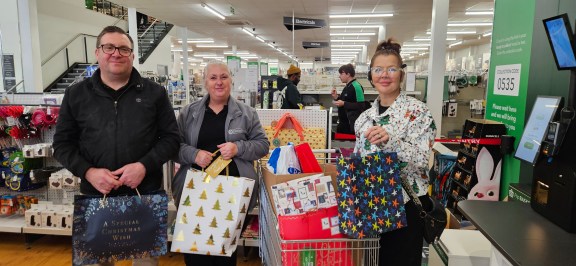 Delivering Joy this Holiday Season: NovantaCARES in Cambridge, UK